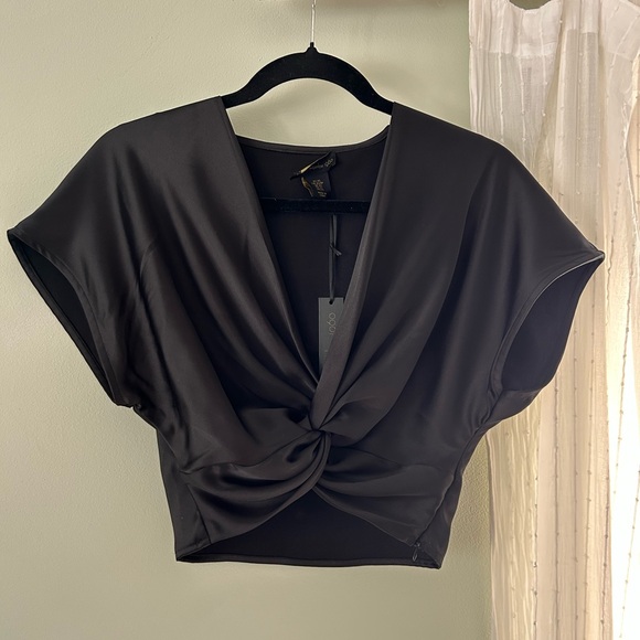 House of Harlow 1960 Black Twist-Front Crop Top - Picture 1 of 14